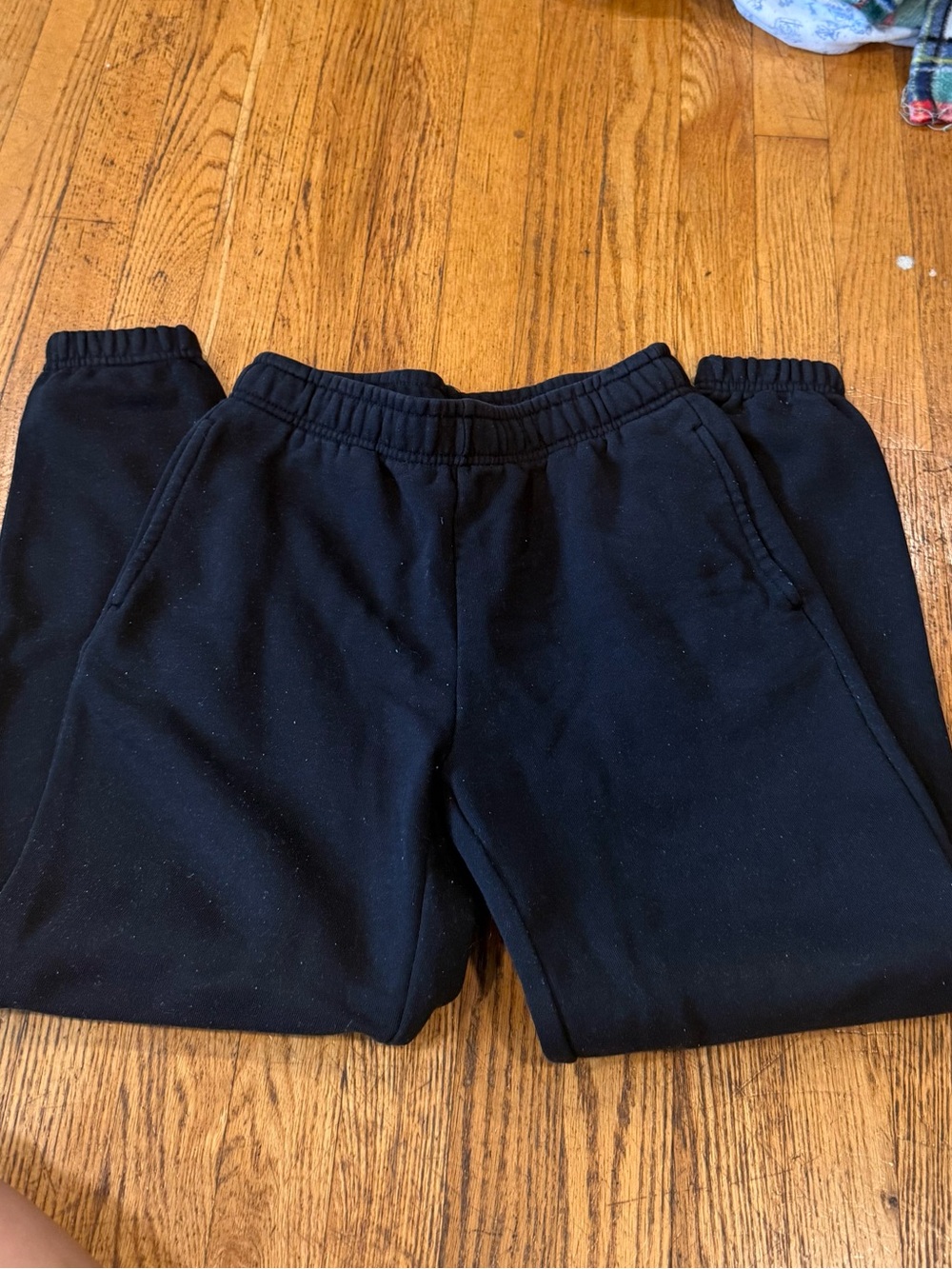 Tilly's Black Women’s Sweatpants with Elastic Waist